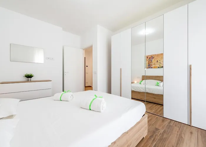 Apartamento Guesthost - Station With Parking *