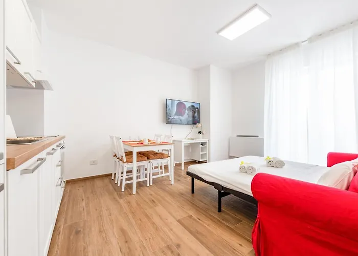 Guesthost - Station With Parking Appartement *